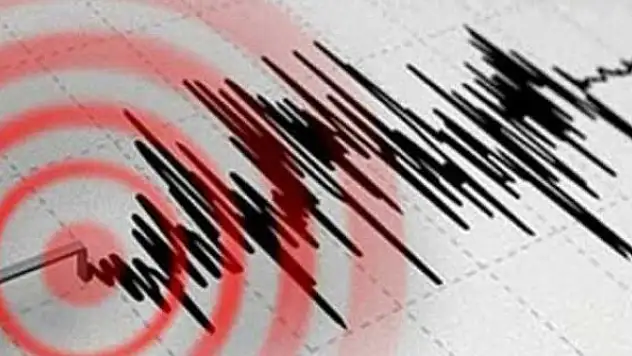 Kütahya iki ayrı depremle sarsıldı