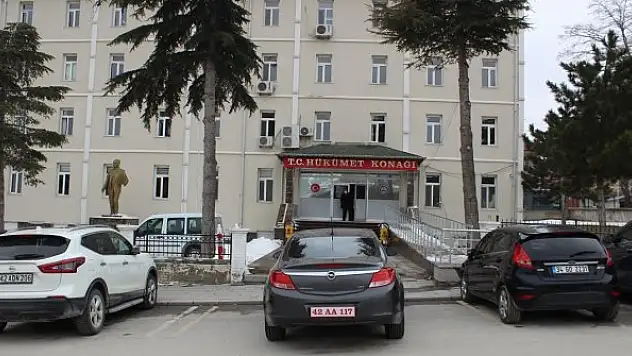 Yunak Kaymakamı Murat Karahan, göreve başladı