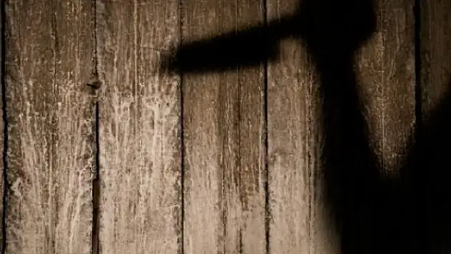 Koronavirüs yardım parasıyla kiralık katil tuttu