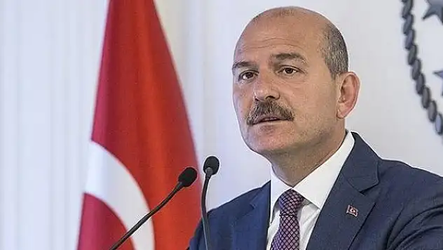 İçişleri Bakanı Soylu, Van Büyükşehir Belediyesinin kurslarını ziyaret etti