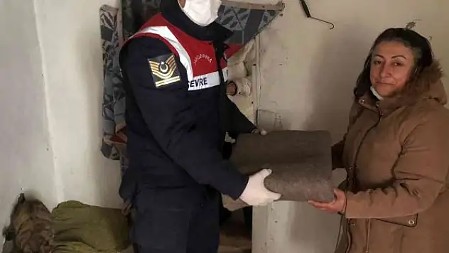 Jandarma'dan yürek ısıtan hareket