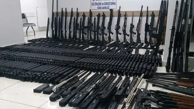 Beyşehir'de kaçak 304 adet tüfek ele geçirildi