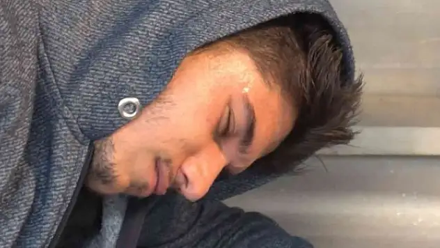 19 yaşındaki genç rolüyle aynı sonu paylaştı