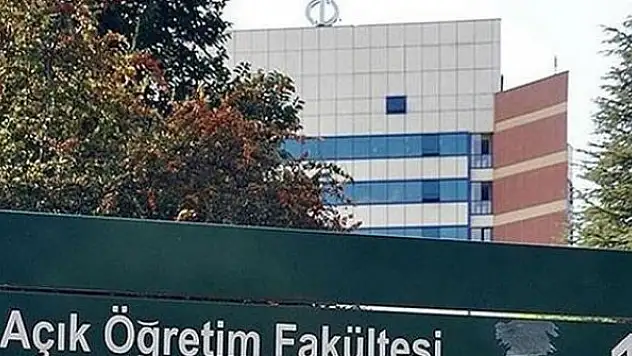 AÜ Açıköğretim Sistemi kayıt yenileme işlemleri uzatıldı