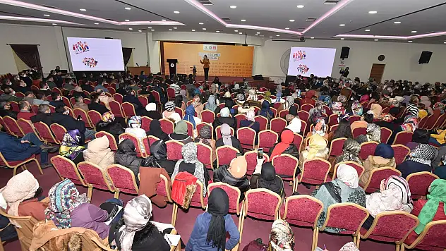 Karatay'da 'Aile - Eğitimci Buluşmaları' başladı