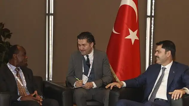 Bakan Kurum, Dünya Bankası Türkiye Direktörü ile görüştü