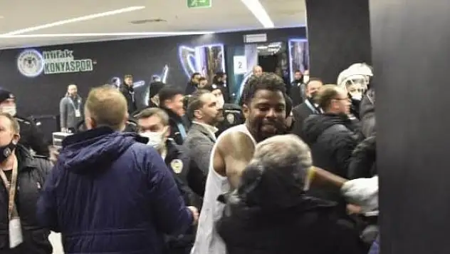 Rusya'daki savaş karşıtı gösterilerde gözaltı sayısı bin 700'ü aştı