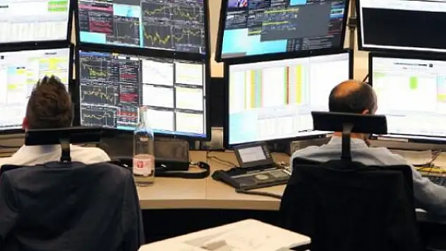 Rus borsasında sabah seansı iptal edildi