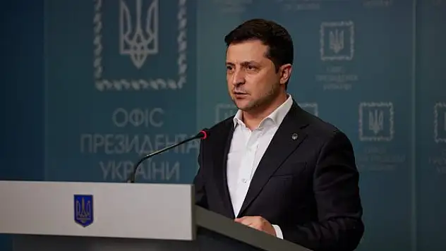 Zelenskiy: Bizim için savaşın. Savaşa karşı savaşın