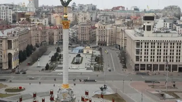 Kiev'de sokağa çıkma yasağı: Dışarda olanlar düşman sayılacak