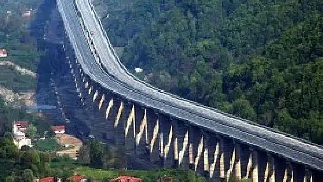 Karayolları bu yıl köprülerle donatılacak