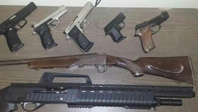 Konya'da uyuşturucu operasyonu: 3 kişi tutuklandı