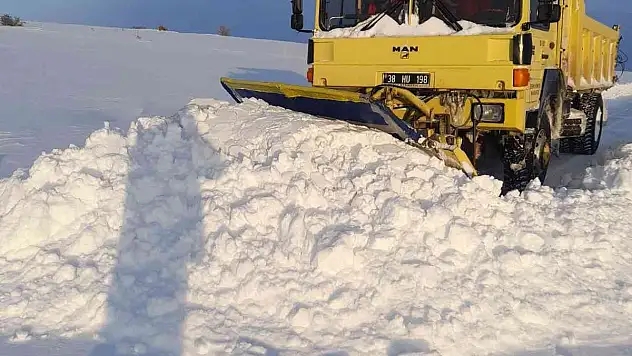 Kırsalda özverili kış çalışması