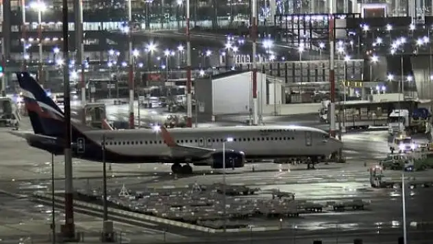 Rus yolcu uçağı zorunlu olarak İstanbul'a indi