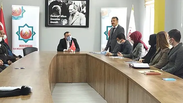 Derebucak'ta  eğitim toplantısı