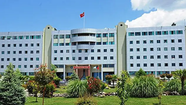 Balıkesir Üniversitesi 15 sözleşmeli personel