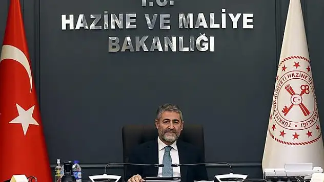 Bakan Nebati: Savaşı tüm alanlarıyla ele alıp değerlendiriyoruz