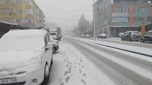 Denizli'de Mart ayında eğitime kar engeli