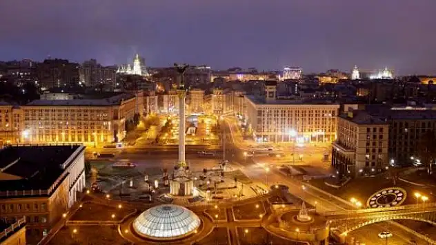 Kiev'de şiddetli patlama