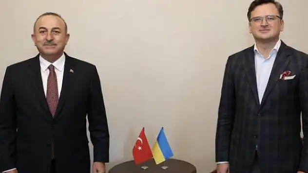 Bakan Çavuşoğlu Ukraynalı mevkidaşıyla görüştü