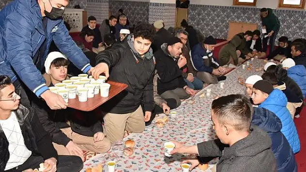 Karatay'da Öğrenci-Veli  Buluşmaları sürüyor