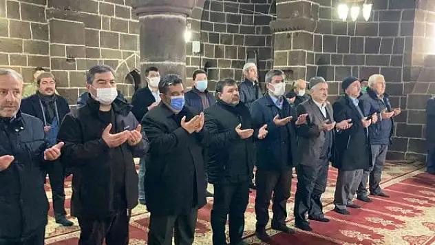 Helikopter kazası şehitleri için mevlit programı düzenlendi