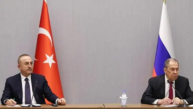 Bakan Çavuşoğlu, Rus mevkidaşı Lavrov ile görüştü