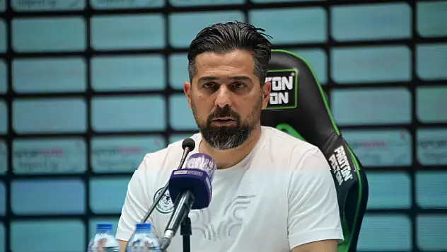 VİDEO - İlhan Palut'a 'Konyaspor tarihine geçebilirsin' mesajı