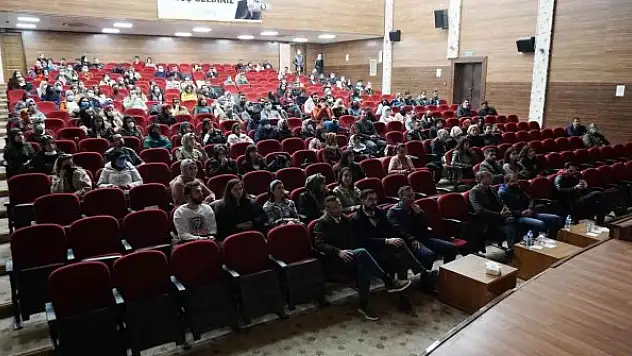 Haliliye'de psikolojik danışmanlara seminer verildi