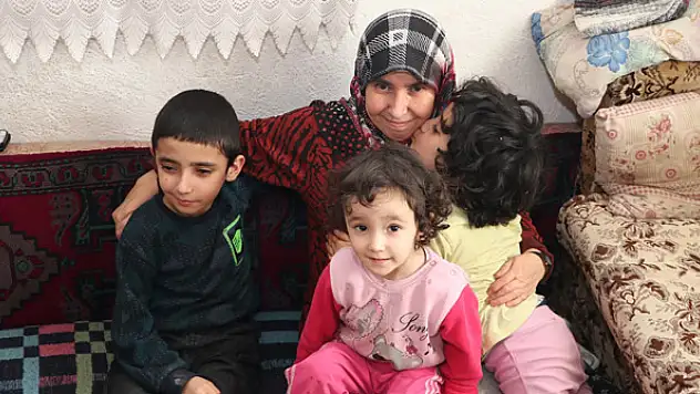 Cam kemik hastası annenin aklı çocuklarında