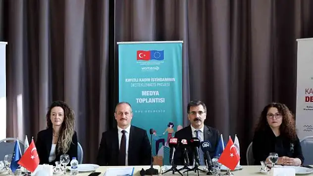 'Kayıt dışı istihdamda erkekler yüzde 22, kadınlar ise yüzde 33'te'