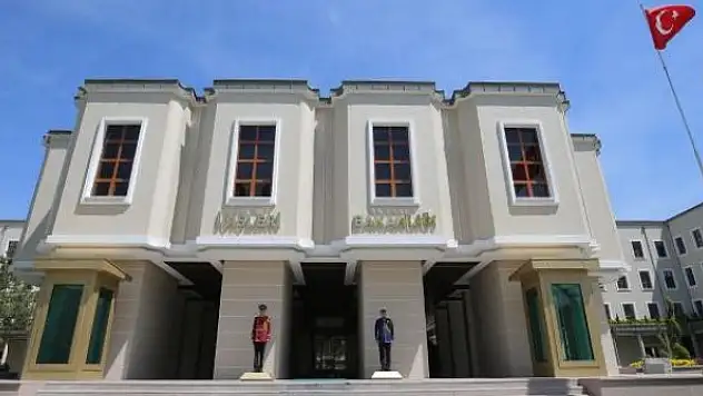 Suriye'de bomba yüklü kamyon imha edildi