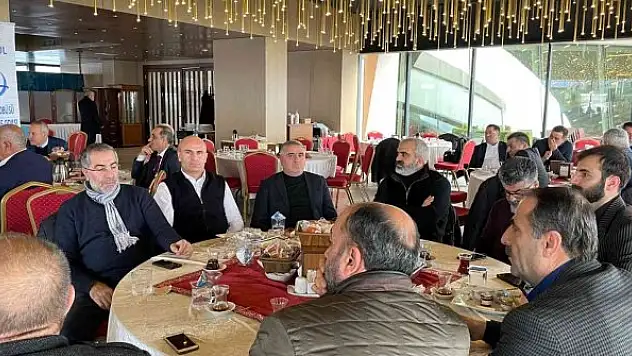 'Özel Halk Otobüsü Şoförleri İBB'den 6 aydır tam para alamıyor'