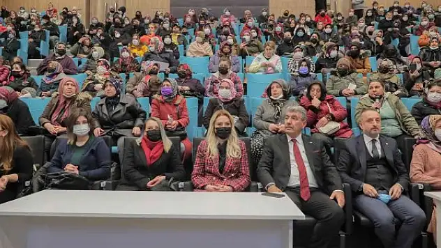 Girişimci kadınlar bilgilendirildi