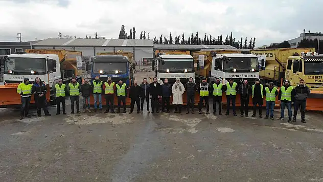 Ekipler karla mücadeleye hazır