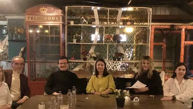 Optisyenler ve gözlükçüler bir araya geldi