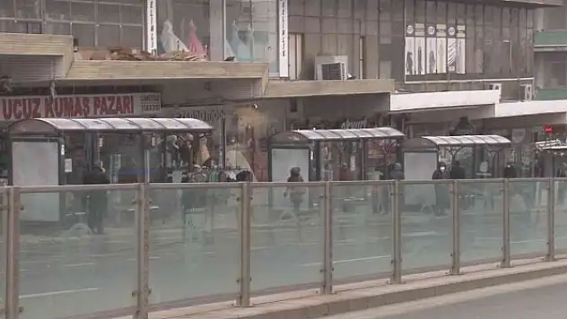 Otobüs şoförleri kontak kapattı, halk mağdur oldu!