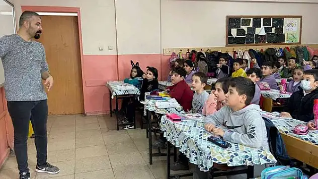 Van Büyükşehir Belediyesinden öğrencilere çevre eğitimi