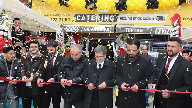 Ceviz Gross Toptan Market'in Karatay şubesi hizmete açıldı