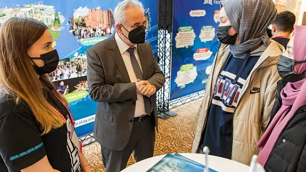 KTO Karatay Üniversitesi tanıtım günlerinde üniversite adaylarıyla buluştu