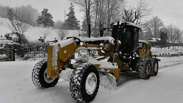 Karlı yollara anında müdahale