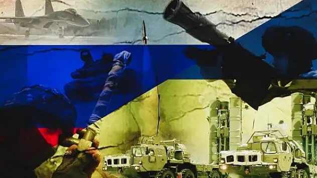 Rus ressamın oğlu Luka Zatravkin Mc Donald's'ın kapılarına kelepçeledi