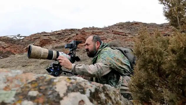 Ormanın hayaletini görüntülemek için 250 saatlerini harcadılar