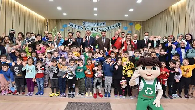 Karatay'da  'Çevre ve Sıfır Atık Çocuk Meclisi' kuruldu