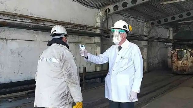 50 yılı geride bıraktı, madencilerin sağlığı ona emanet