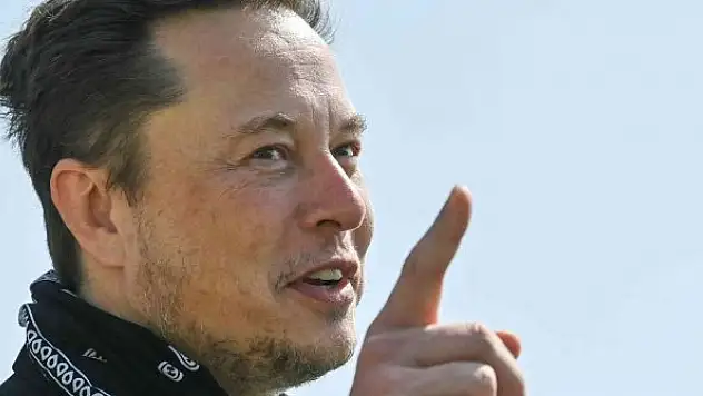 Elon Musk Twitter yönetim kuruluna girmeyecek