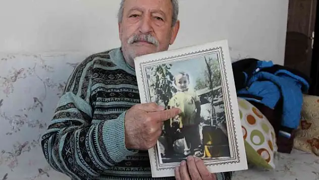 36 yıl önce kaybolan oğullarını arıyorlar