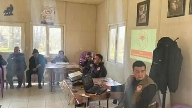 Çiftçiler aldıkları eğitimle bilinçleniyor