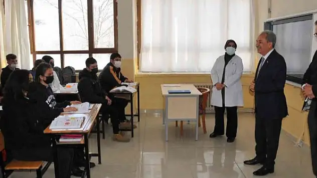 Gençler bizim geleceğimizdir