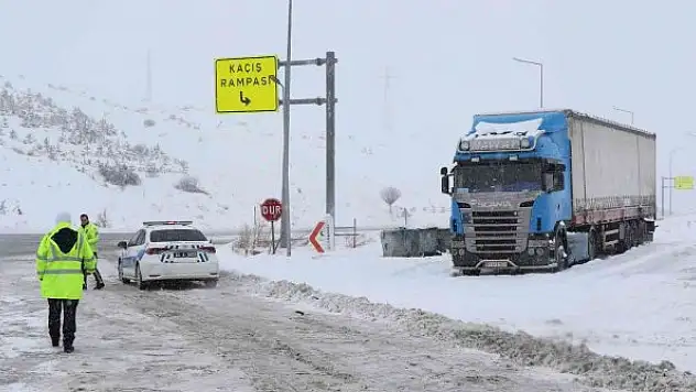Doğu Anadolu'da kuvvetli kar yağışı